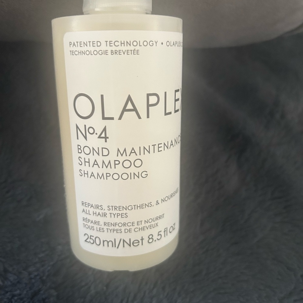 Olaplex No.4C Clarifying Shampoo BNIB